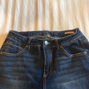 Jag blue jeans.  Size 6. High school use with Straight leg. Dark wash.